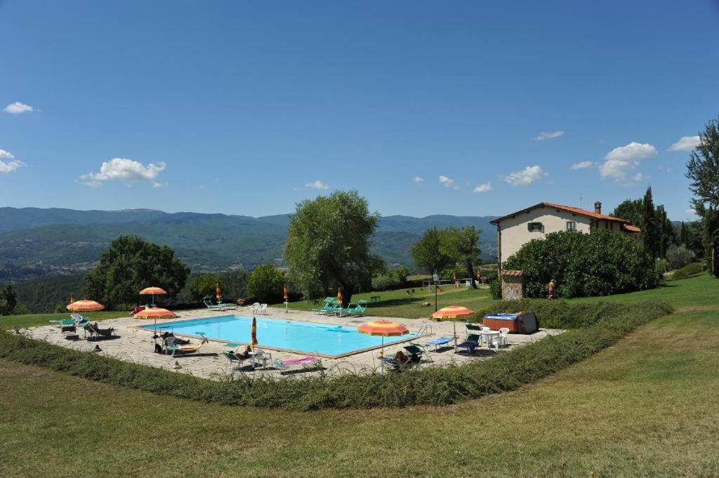 Fattoria Di Belvedere Попи Екстериор снимка