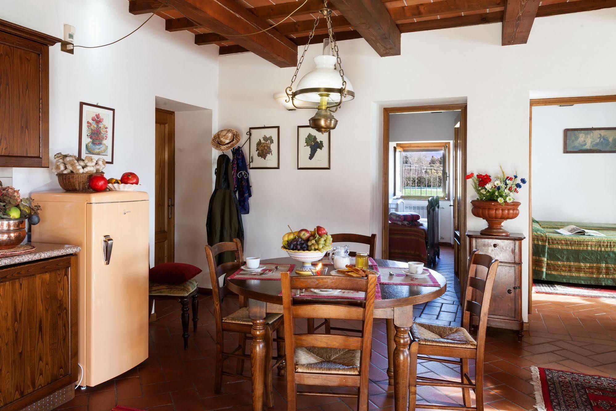 Fattoria Di Belvedere Попи Екстериор снимка